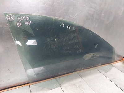 43R00082 Стекло двери передней правой Audi A6 C5/4B 1998