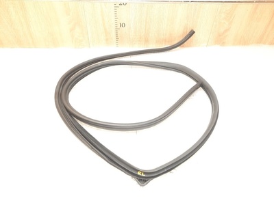 95028342 Уплотнитель двери задней левой Chevrolet Captiva C100 2006-2010