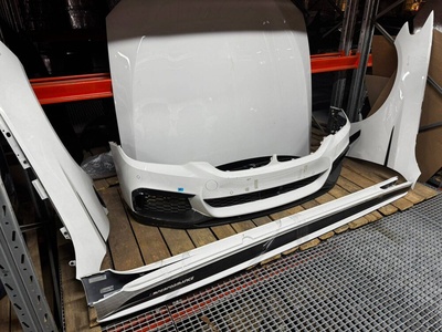 61126991533 уплотнитель BMW 5 G30/G31 2017