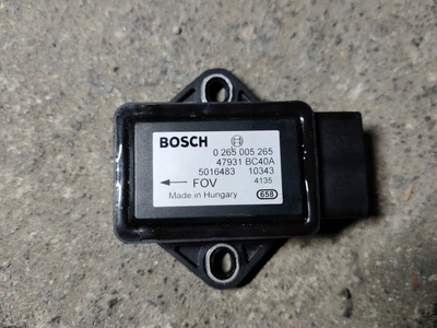 000888080005708 Датчик блок esp nissan note i e11 0265005265