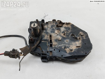 2K0827426 Личинка замка Volkswagen Caddy (2004-2010) 2009