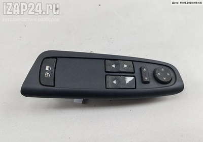 B569 Блок кнопок управления стеклоподъемниками Fiat Stilo 2002