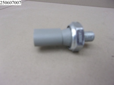 330321 Датчик давления масла Era Superb 2008-2015 Skoda,Superb 2002-2008 Skoda,Q7 I (4L) 2005-2015 Audi,Q5 I (8R) 2008-2017 Audi,A8 III (D4) 4H 2009–2017 Audi,A8 II (D3) 2002-2010 Audi,A8 I (D2) 1994-2002 Au