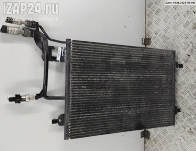 8D0260401H Радиатор охлаждения (конд.) Audi A4 B5 (1994-2001) 1999