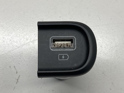 96125L2000 Адаптер USB сетевой Hyundai-Kia K5 2020