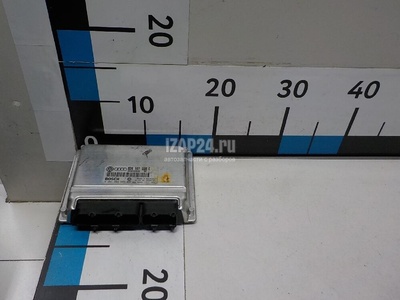 8D0907558E Блок управления двигателем VAG A4 [B5] (1994 - 2001)