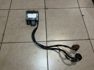 8D0959501D блок вентилятора audi a6 c5 s6 4.2 v8 2.7 bt