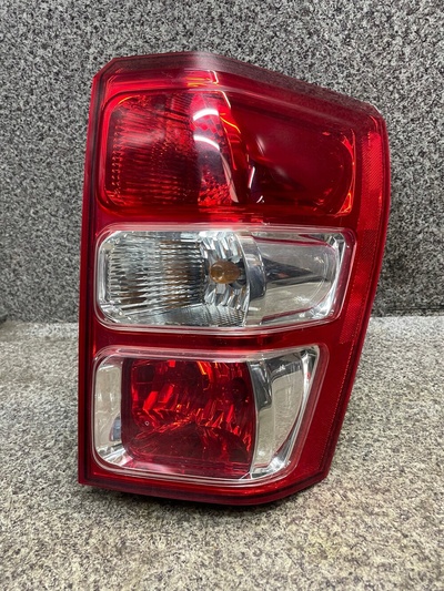 3565065J21 Фара правая tyl правый задняя suzuki гранд vitara 2 ii 5d uk