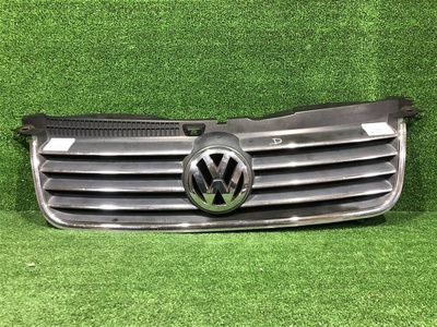3B0853651L3FZ Решетка радиатора Volkswagen Passat B5 [2000-2005] Рестайлинг
