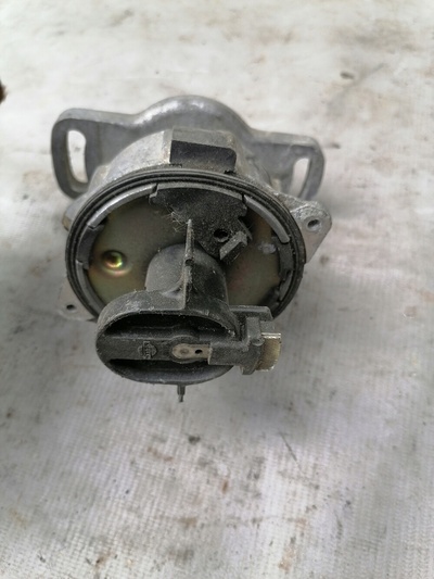 2210078A00 катушка зажигания nissan
