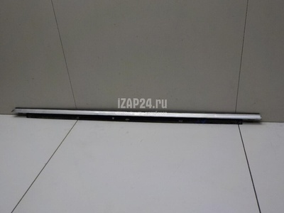 4F0853764A2ZZ Накладка стекла заднего правого VAG A6 [C6,4F] (2004 - 2011)