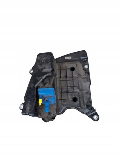 8W0131879BB audi a4 a5 b9 2016- бачёк adblue