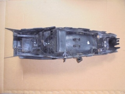 123455738 triumph tiger 800 xc 800xc крышка подкрылок крыло
