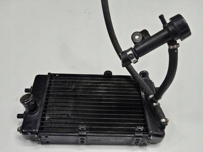 OEAP8102952 радиатор правый aprilia rsv 1000 tuono 02-05 rsv 1000 mille 98-03