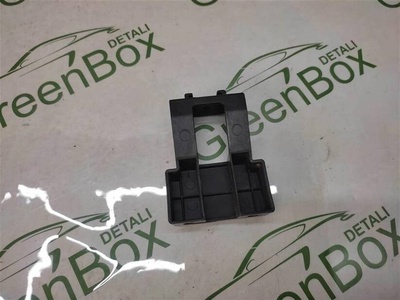 42746831 Кронштейн крепления бампера заднего Buick Encore GX 2021
