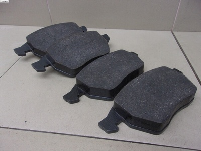2162402 Колодки тормозные передние Textar A4 I (B5) 1994-2001 Audi,80 90 V (B4) 1991-1996 Audi,Passat B5 1996-2000 Volkswagen ,2162420405,4D0698151A,8D0615116B,8D0698151A,8D0698151C,8D0698151F,8D06151