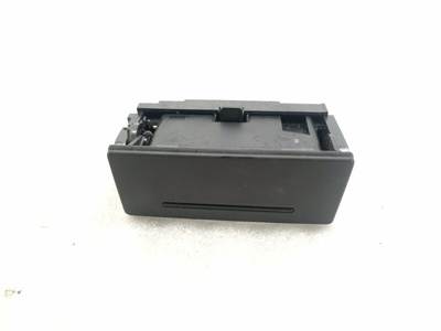4B0857405A Пепельница Audi A6 C6