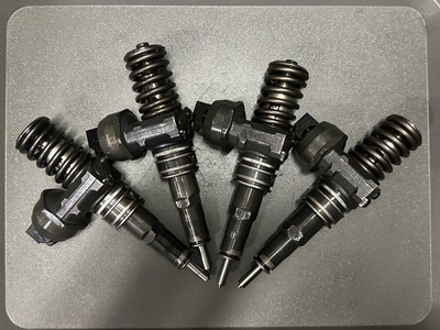 0414720209 volkswagen audi насос-форсунка 0414720214 038130073ar макс. новая расширением