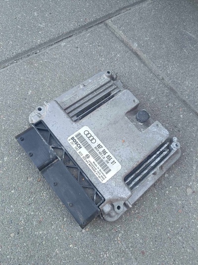06F906056BT Блок управления двигателя audi a3 8p 2.0 fsi axw