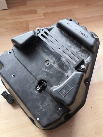 Airbox корпус фильтра triumph daytona 675r 2011 год