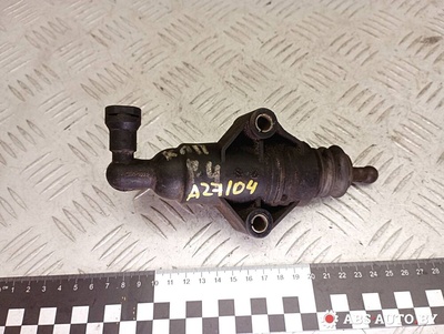 1J0721261F Цилиндр сцепления рабочий SEAT Leon 2004
