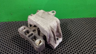 1J0199 Подушка двигателя Volkswagen Bora 2002 1J0 199 555