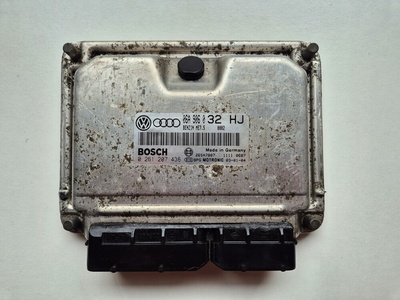 06A906032HJ Блок управления двигателя skoda октавия 1.8 турбина 0261207436