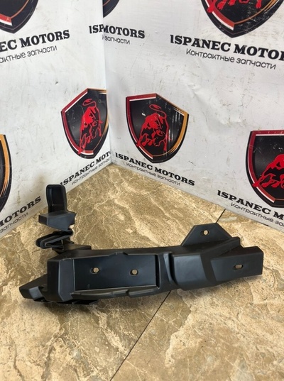 HK8317A882AE Кронштейн заднего бампера Jaguar F-Pace X761 2024 HK83-17A882-AE