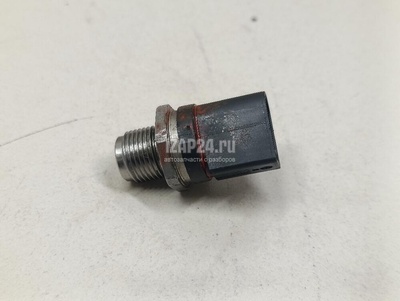 0061536528 Датчик давления топлива Mercedes Benz G-Class W463 1989
