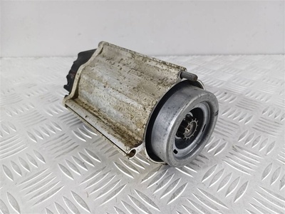 1K0909144P Электроусилитель руля Volkswagen Passat B7 2013