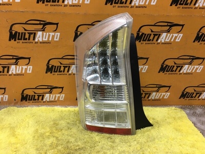 8156047120 Фонарь Задн. Toyota Prius 30 2009-2011