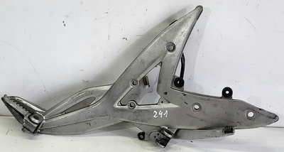 Set prawy Kawasaki ER6 N F ER6N ER6F 20052008r Сет правая kawasaki er6 n f er6n er6f 2005-2008r