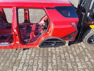 PAS BLOTNIK TYL TYLNY LEWY PRAWY CWIARTKA SSANGYONG TIVOLI XLV RAM полоса крыло tyl заднего левый правая cwiartka ssangyong tivoli xlv ram