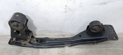 балка подвески передняя (подрамник) Nissan X-Trail T30 2004