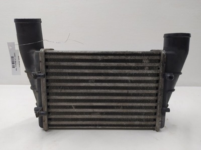 058145805A Интеркулер Audi A4(B5) 1999