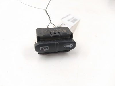 6H0962125A Кнопка (выключатель) Seat Ibiza (1999-2002) 1999