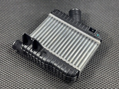 X0111190033 Интеркулер правый LiXiang L8 2023 X01-11190033