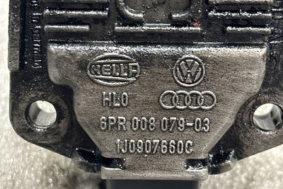 6PR00807903 датчик уровня масляный audi a6 4b2 , c5 дизель 2002