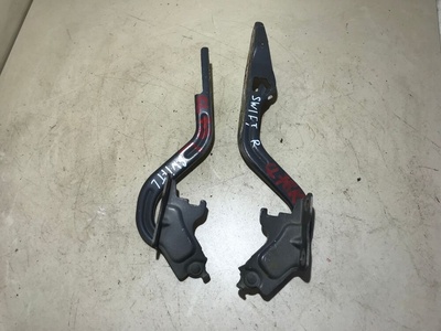 Петля капота Suzuki Swift 3 2008