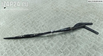 2038201944 Щеткодержатель (поводок стеклоочистителя) передний Прав. Mercedes W203 (C) 2001