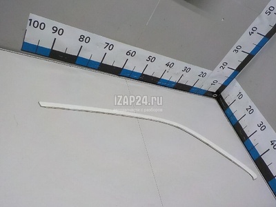 4L0853083BGRU Накладка стекла заднего левого VAG Q7 [4L] (2005 - 2015)