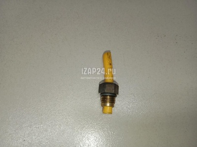 7L0616758 Штуцер VAG Q7 [4L] (2005 - 2015)