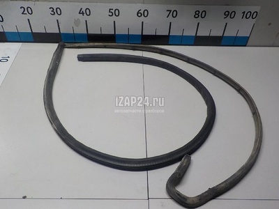 7H0843785G Уплотнитель двери VAG Transporter T5 (2003 - 2015)