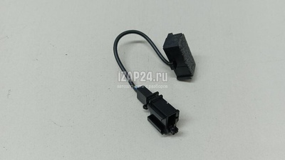 3B0035711B Микрофон VAG 6 R-Serie 2016