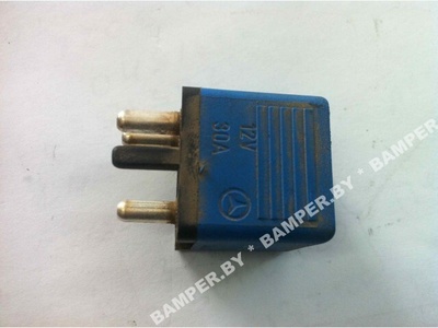 A0015429919 Реле (прочие) Mercedes C W202 1995