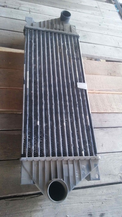 A1635000500 Интеркулер Mercedes ML W163 2002 ,A1635000700