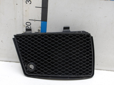 A1668854522 Решетка бампера переднего Mercedes-Benz GL-Class X166 2012-