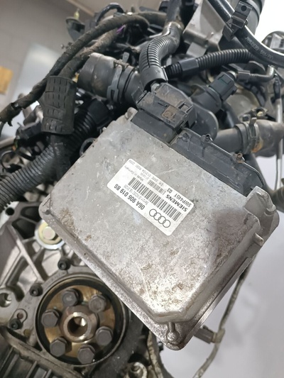 06A906019BS Блок управления двигателем Audi A3 2001