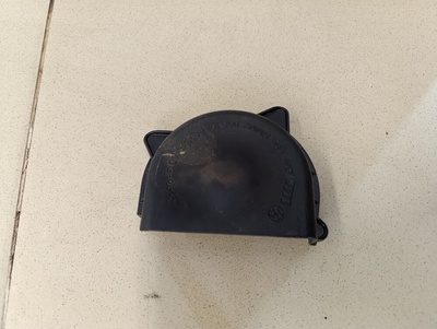 03C103669H Кожух VW Jetta 2011>