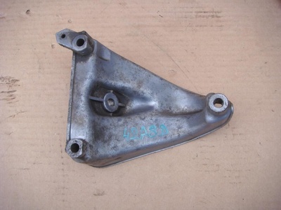 4D0199308E кронштейн двигателя AUDI A8 (D2) 1994-2003 AUDI A8 (D2) 1994-2003 1996 ,